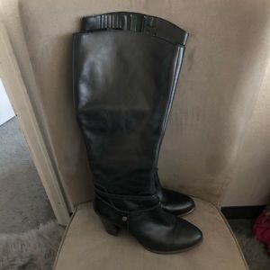 Ugg Leather Boots Size 8.5